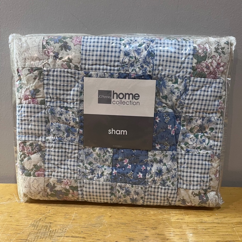 JCPenney Home Pastel Star Patchwork‎ Quilted Standard Sham Blue Floral Vtg Style